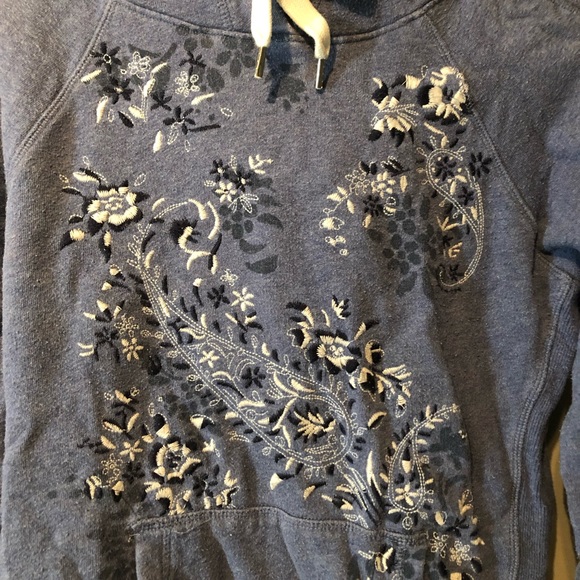 H&M patterned blue hoodie - Picture 2 of 13